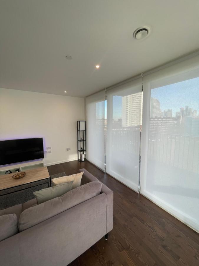 Immaculate 2Bed Apartment In London- City Views Kültér fotó