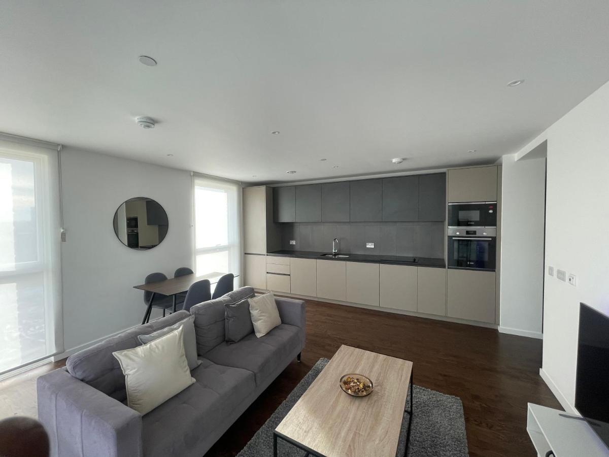 Immaculate 2Bed Apartment In London- City Views Kültér fotó