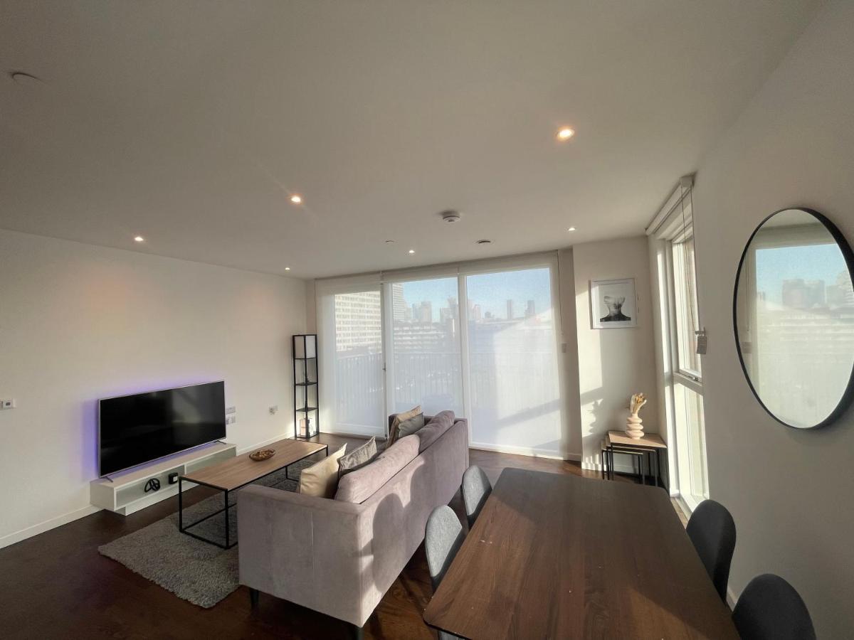 Immaculate 2Bed Apartment In London- City Views Kültér fotó