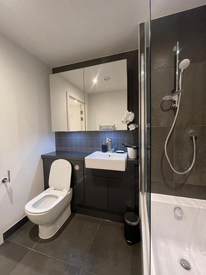 Immaculate 2Bed Apartment In London- City Views Kültér fotó