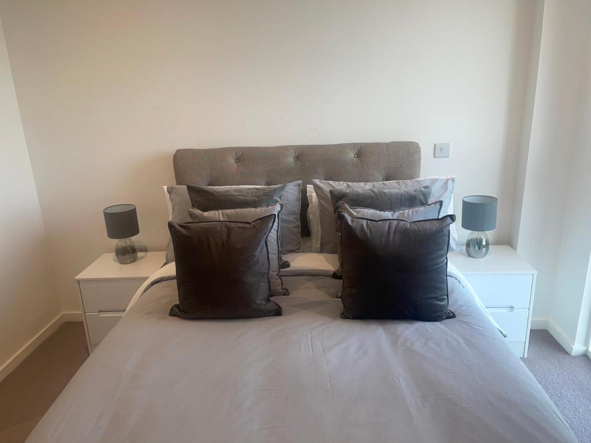 Immaculate 2Bed Apartment In London- City Views Kültér fotó