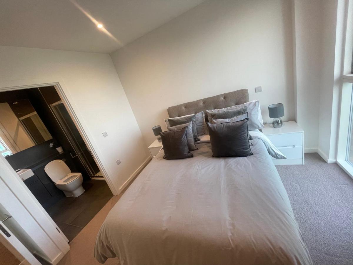 Immaculate 2Bed Apartment In London- City Views Kültér fotó